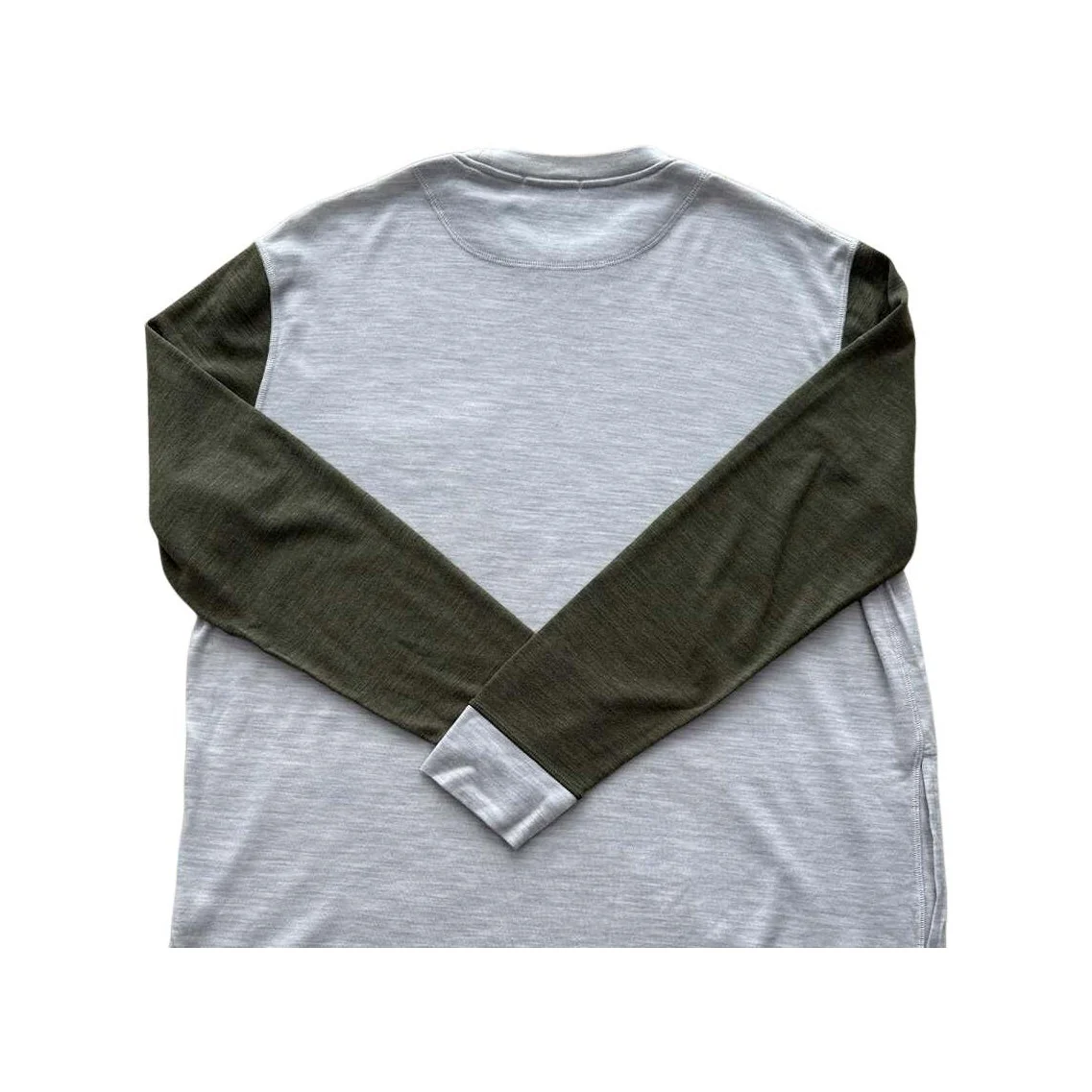 Smartwool Men's 100% Merino Long Sleeve Crew Grey/Green Large USED - Image 2