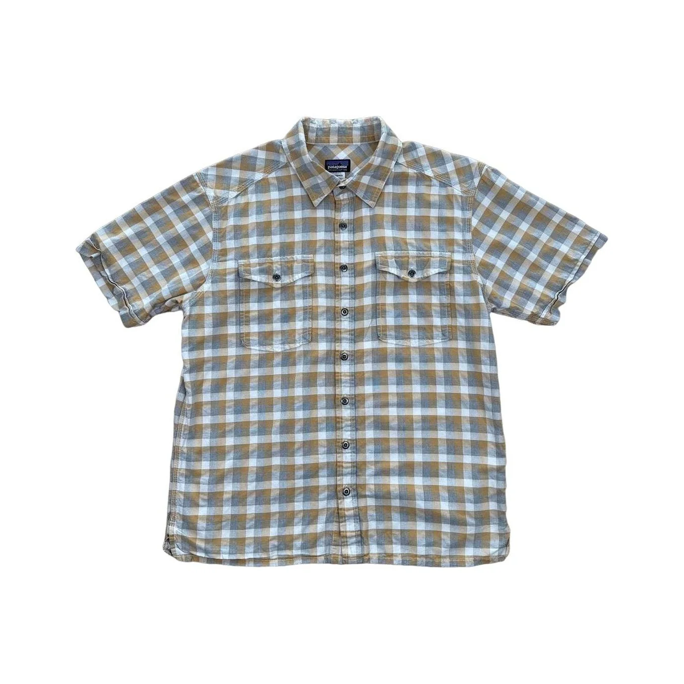 Patagonia Men's Short Sleeve Button Down Shirt Tan/White Medium Used