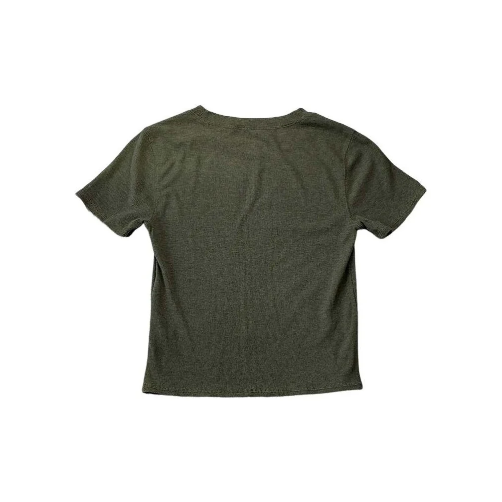 Vuori Women's Pose Fitted Tee Shirt Green Medium USED - Image 2