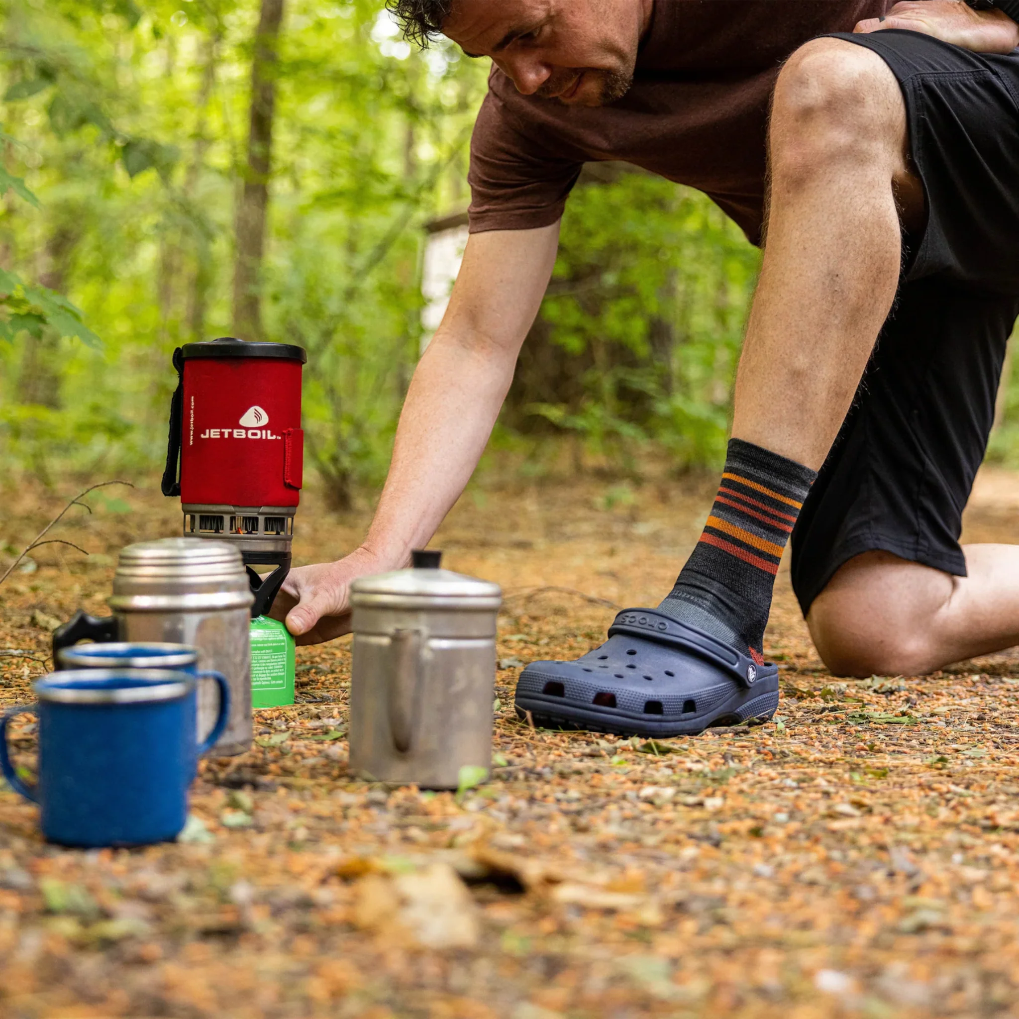 Darn Tough Men's Fastpack Micro Crew Lightweight Hiking Socks - Image 5