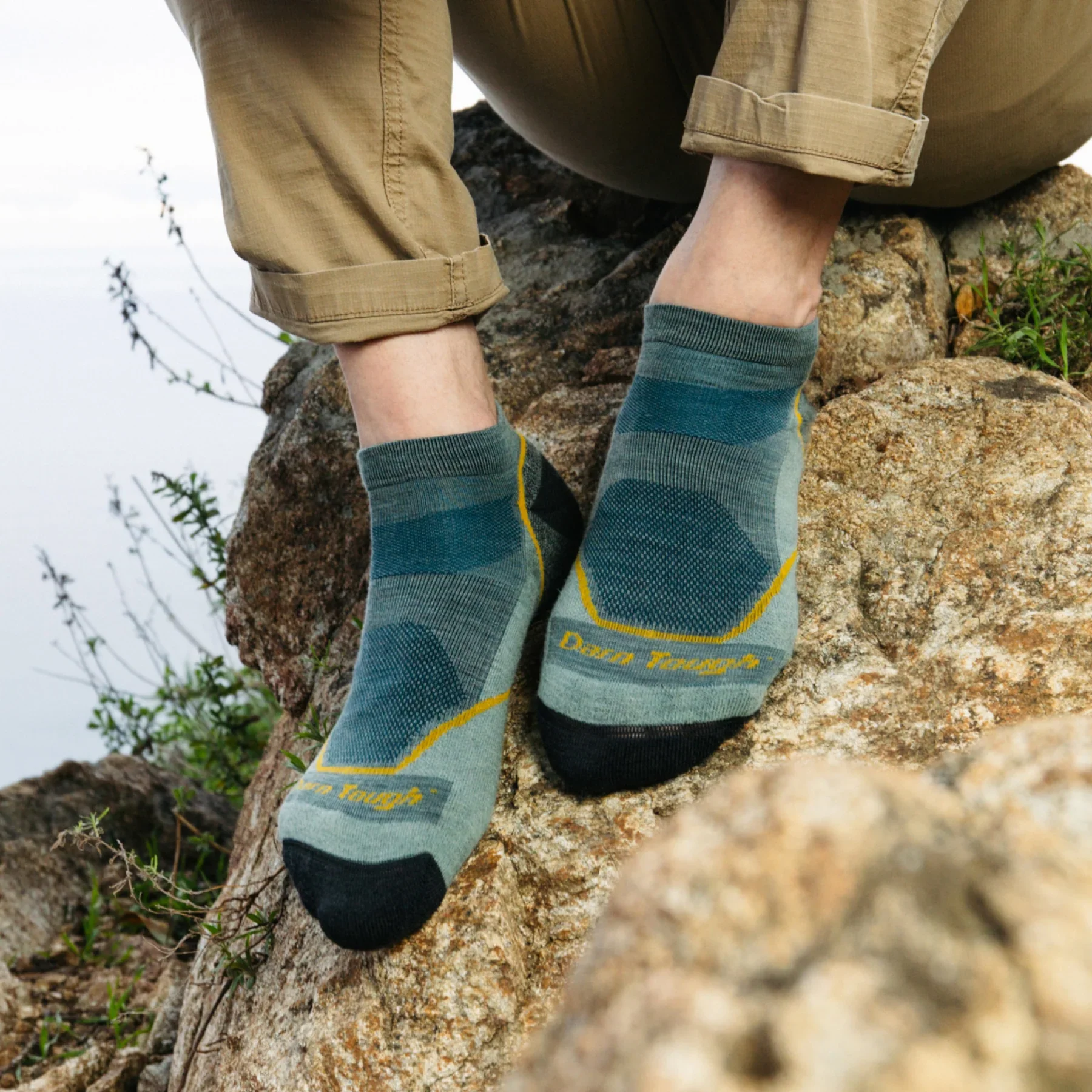 Darn Tough Men's Light Hiker No Show Lightweight with Cushion Socks - Image 8
