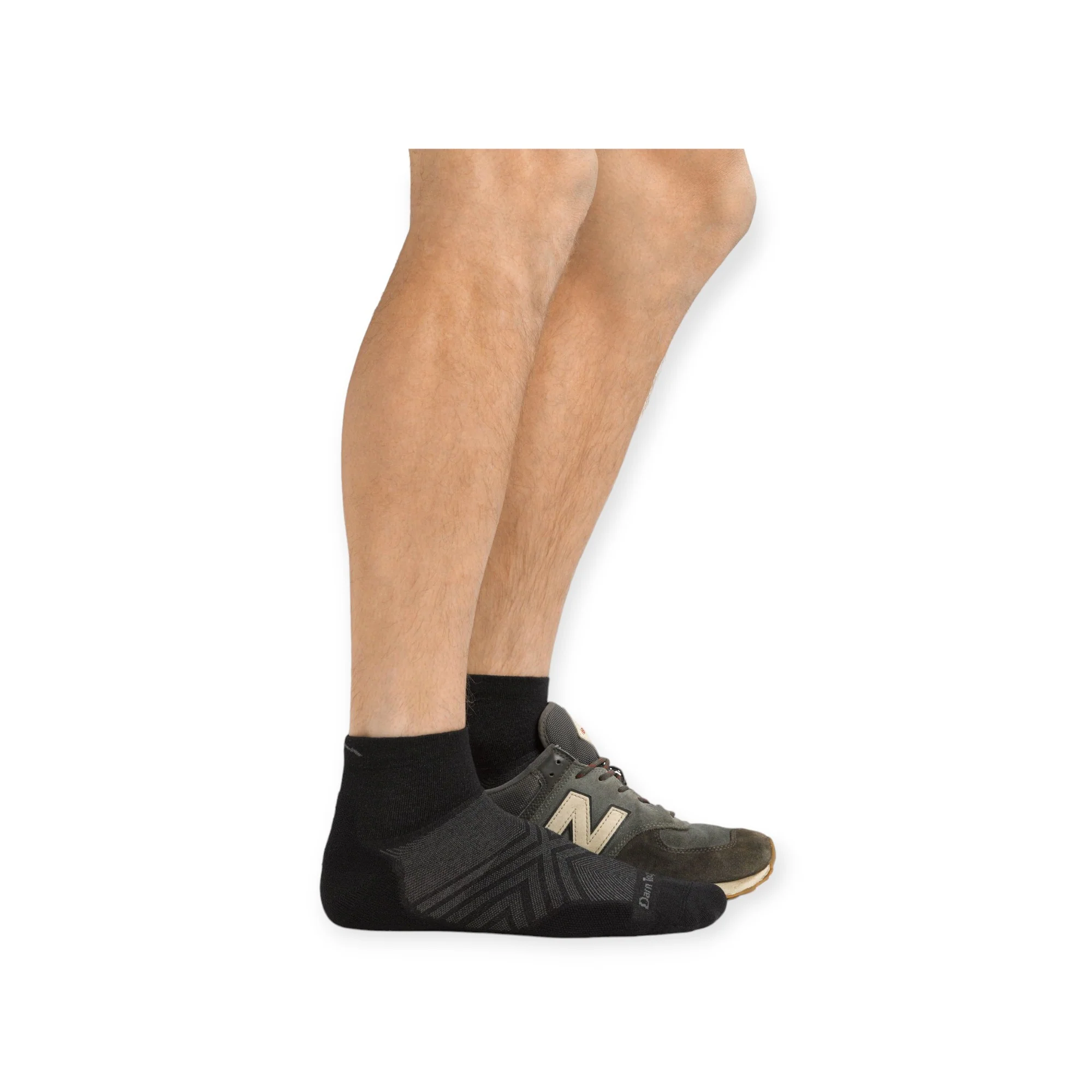 Darn Tough Men's Quarter Ultra Lightweight with Cushion Running Socks - Image 6