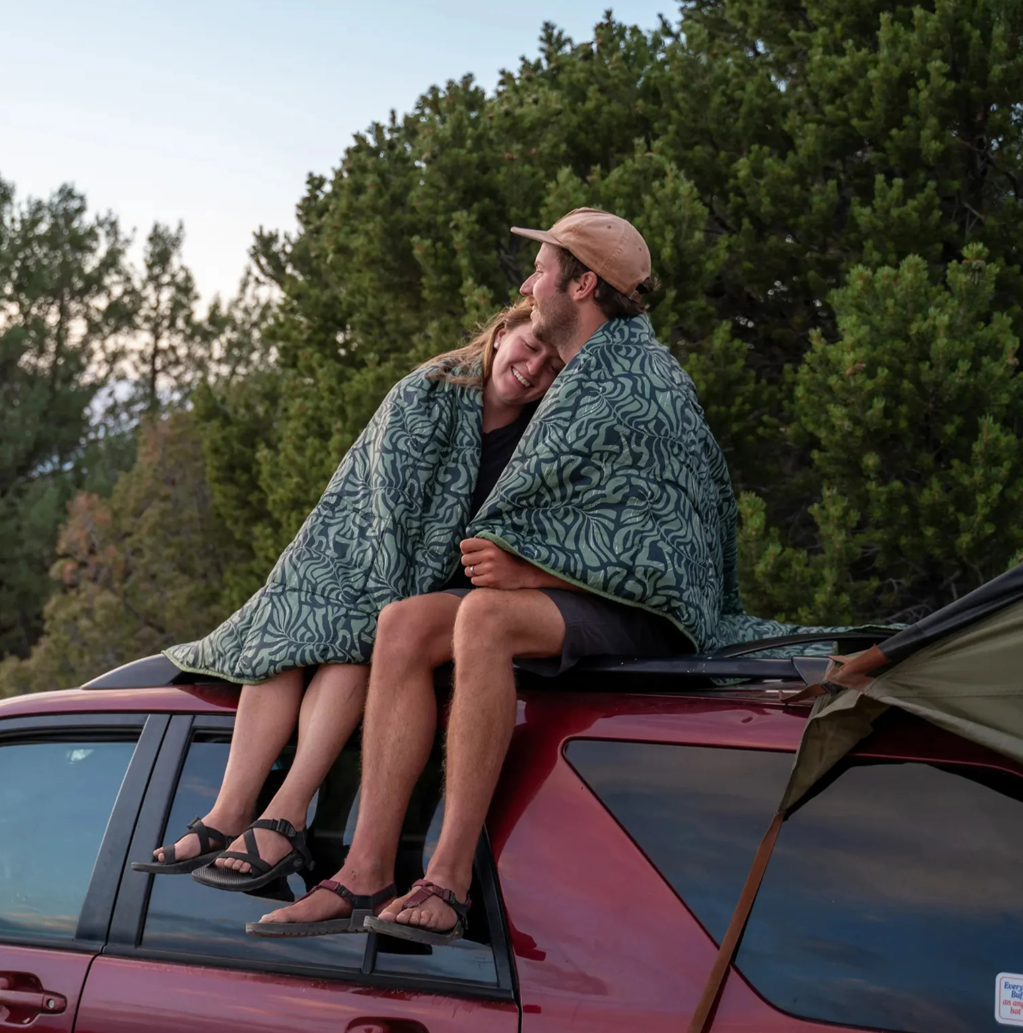 Kelty Biggie Blanket - Image 6
