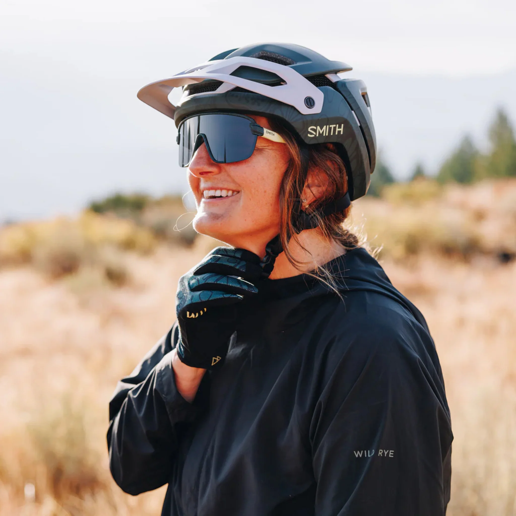 Smith Bobcat Sunglasses - Image 11
